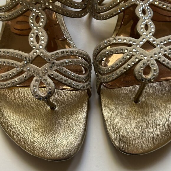 ✨👡 Badgley Mischka Gold Gladiator Sandals w/ Rhinestone Accents | Size 7 - Picture 6 of 6
